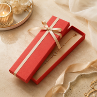 Boîte rigide rouge personnalisée avec couvercle, ruban satiné et nœud, emballage cadeau élégant de qualité supérieure pour bijoux, cosmétiques, marque, matériaux recyclés, boîte à rabat