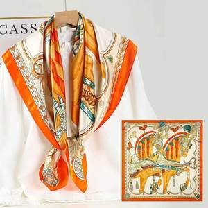 ผ้าพันคอไหมแ<span class=keywords><strong>ท</strong></span>้ 100% ขนาด 90x90 ซม. สำหรับผู้หญิง ขอบเย็บมือลายดอกไม้ พิมพ์ลายดิจิ<span class=keywords><strong>ท</strong></span>ัล  ปรับแต่งโลโก้ได้ - Product Image 3