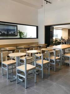 हल्के लक्जरी वाणिज्यिक कैफे फर्नीचर धातु डाइनिंग बिस्ट्रो कुर्सियां रेस्तरां होटल औद्योगिक लौह टेबल और कुर्सियां सेट - Product Image 2