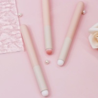 Brosse de maquillage à manche rond en bois de couleur rose pour bébé, bâton de brosse à lèvres, marque privée