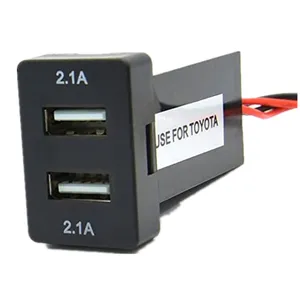 מטען USB כפול לרכב 4.2A 2 יציאות שקע מתאם מתח אוטומטי עבור טויוטה GPS אייפון אייפד אייפוד אודיו 12V