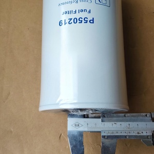 Filtro de Combustible de Alta Calidad P552216 P553203 33219 BF877 FF172 P550219 LFP219F 483GB444 - Product Image 4