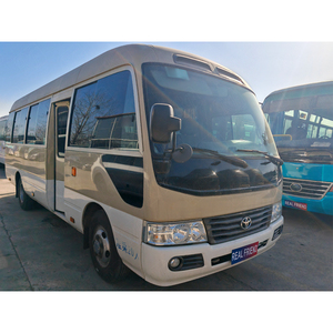 Autobús Toyota Coaster Usado de Buena Calidad en Japón, Euro 3, Gasolina, 20 Asientos, Volante a la Izquierda, para Tours de Pequeños Grupos - Product Image 1