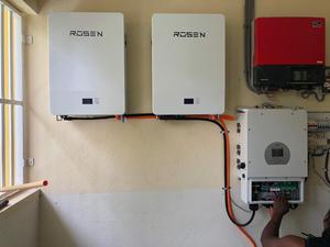 BMS-Protokoll Kompatibel mit Deye und <span class=keywords><strong>Growatt</strong></span> Hybrid-Wechselrichter Rosen 5kWh 10kWh 20kWh Power Wall Lithium-Batterie - Product Image 5