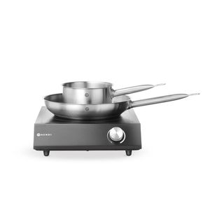 Set a Induzione HENDI 3500W con Pentola e Padella, Attrezzatura da Cucina Commerciale Nera, 220-240V/3500W, 320x395x(H)95mm - Product Image 1