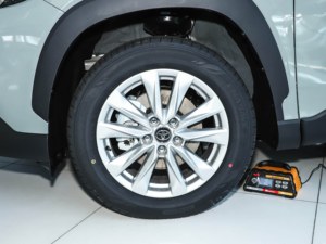 Nuova Toyota Corolla Cross Modello 2026 2.0L Pioneer Edition Ibrida SUV 5 Posti Aspirata Naturalmente R17jiben <span class=keywords><strong>Auto</strong></span> - Product Image 5