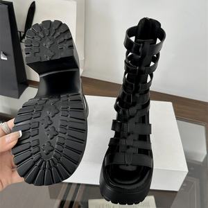 Sandales punk mi-mollet pour femmes, bottes à semelle épaisse avec fermeture éclair métallique élégante - Product Image 3