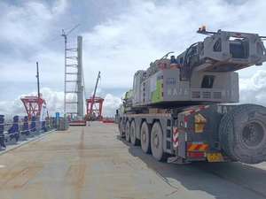 Nouveau modèle ZAT1800 ZAT2200H8 ztc550v ztc500v grue tout terrain ZTC700V ZTC350V ZTC251V QY50KC QY70kc QY55KC xct80 QY100K-II - Product Image 2