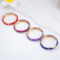 Vente en Gros de Fleurs de Pivoines Traditionnelles Émail Coloré Bracelets en Alliage pour Femmes Bracelets en Alliage Bijoux de Mode pour Femmes