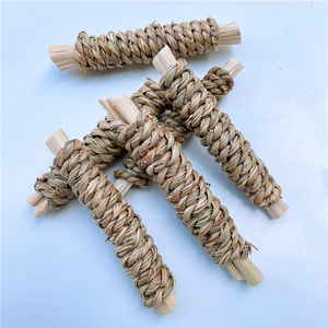Tavşan Bunny gine domuz Hamster doğal Seagrass tatlı bambu Molar diş Bunny çiğnemek oyuncaklar için Sticks kafes aksesuarları - Product Image 2