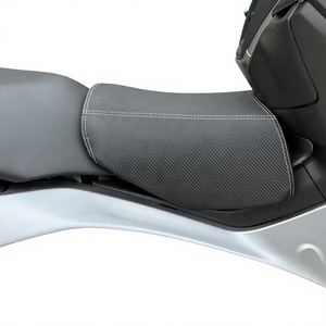 Convient aux sièges personnalisés Yamaha NMAX 2025-2026, aux sièges confortables pour enfants NMAX et aux housses de réservoir de carburant. - Product Image 4