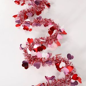 Guirnalda de Corazones Metálicos Rojos, Rosas y Blancos para Decoración de San Valentín y Navidad, para Interiores y Exteriores, Bodas y Hogar - Product Image 5
