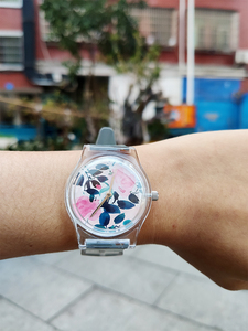 Bán buôn tùy chỉnh chuyên nghiệp nhựa thể thao thời trang đồng hồ 16mm hợp kim trường hợp thạch anh phong trào loại đồng xu mẫu miễn phí có sẵn - Product Image 2