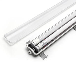 Luce LED tricromatica doppia 0,6 m, 2x9 W, ideale per l'illuminazione efficiente in spazi industriali e commerciali. - Product Image 3