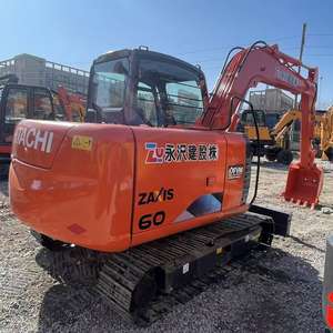 Excavatrice Hitachi ZX60 60 de 6 tonnes avec moteur Isuzu, capacité de la benne de 0,3 m - Product Image 1