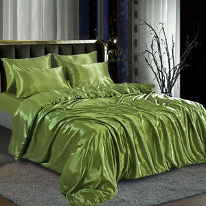 Set di Biancheria da Letto 6 Pezzi all'Ingrosso, Lussuoso Set Copripiumino in Raso Setoso e Morbido per Uso Domestico - Product Image 4