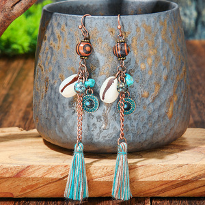 Boucles d'oreilles pendantes bohèmes à pampilles en alliage de cuivre plaqué bronze antique pour femme - Product Image 1