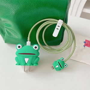 Étui de protection pour <span class=keywords><strong>chargeur</strong></span> en silicone grenouille mignonne pour <span class=keywords><strong>IPhone</strong></span> 11 <span class=keywords><strong>12</strong></span> 13 14 15 18W-20W accessoires de couverture de <span class=keywords><strong>chargeur</strong></span> de Protection de charge rapide - Product Image 4