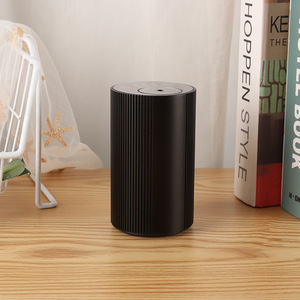 Diffuseur d'arômes pour voiture Aikun, alimenté par USB, en alliage d'aluminium et verre, technologie de pompe à jet froid, minuterie de 2 à 8 heures, anti-brûlure à sec, moderne - Product Image 5