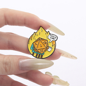 Lucu ini adalah halus Enamel pin petualangan permainan D20 dadu bros kerah lencana pakaian hadiah perhiasan untuk teman - Product Image 4
