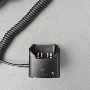 Chargeur de voiture USB intelligent pour talkie-walkie RLN6434A compatible avec les séries APX8000, APX6000, 7000, 8000, SRX2200 - Product Image 6