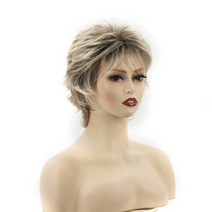 TISHINING Parrucche Corte Bionde Taglio Pixie per Donne Bianche, Marrone Scuro per Bionde, Sintetiche Resistenti al Calore, Pizzo Francese Naturale - Product Image 2