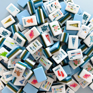 Juego <span class=keywords><strong>de</strong></span> Fichas <span class=keywords><strong>de</strong></span> Mahjong Americano OEM Nuevo y Popular, con Grabado Artístico, Acrílico Azul Claro, Regalo para Fiestas Familiares - Product Image 6