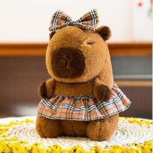 Jouets en peluche miniatures pour machine à griffes, série Capybara, jupe à carreaux, best-seller, jouets en peluche très vendus pour machine à griffes - Product Image 1