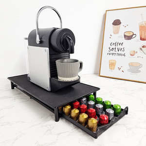 Tiroir de <span class=keywords><strong>rangement</strong></span> pour 40 capsules <span class=keywords><strong>Nespresso</strong></span> en fer – Organisateur de dosettes de café sur pied au design moderne et minimaliste avec conception multifonctionnelle - Product Image 3