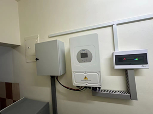 Stock UE Onduleurs Hybrides Solaires Deye 5kw 6kw 8kw 16kw SUN-6K-SG03LP1-EU Monophasés Wifi IP65 - Product Image 6