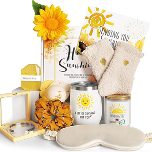 Canasta de Regalo de Recuperación con Girasoles para Mujer, Mamá, Cumpleaños, Regalo Único para Transmitir Alegría y Relajación - Product Image 1