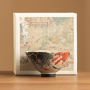 Tazza da tè in ceramica blu e bianca <span class=keywords><strong>con</strong></span> bordo dorato, dipinta a mano <span class=keywords><strong>con</strong></span> loto, carpa Koi, bambù e forma di cappello, <span class=keywords><strong>con</strong></span> bocca a girasole - Product Image 4