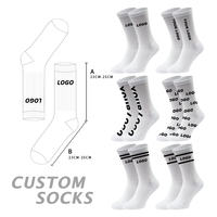 Vente en gros de chaussettes de sport unisexes 100% coton, épaisses, imprimées, résistantes à la sueur et à séchage rapide, pour tous les jours d'été pour hommes, avec logo personnalisé