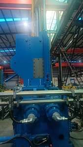 Mezcladora Interna de Caucho Automática de Alta Capacidad, Controlada por PLC, Tipo Desplegable de 50L, Mezcla Consistente, Ahorro de Energía - Product Image 5