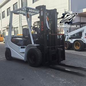 Chariot élévateur TCM FD25T3 25 tonnes d'occasion, chariot élévateur japonais 25 tonnes, moteur Isuzu 6BG1, machine d'occasion, chariot élévateur à essence, 3000 mm, 25000 kg - Product Image 3