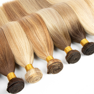 Fournisseur de perruques en cheveux naturels de haute densité multicolores authentiques du Vietnam, cheveux naturels couleur naturelle, perruques en dentelle sans adhésif - Product Image 1