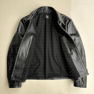 Chaqueta de Cuero Sintético Ajustada de Moda Topshow, Chaqueta de Cuero Sintético Negra para Motocicleta para Hombre - Product Image 2