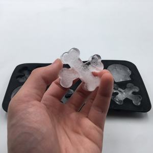 CS06 Molde de silicona para cubitos de hielo con forma de calavera y huesos, el más vendido, para esferas de hielo grandes de fusión lenta, fabricante de bolas de hielo cristalinas - Product Image 4