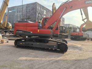 รถขุดตีนตะขาบ Doosan Develon DX225 รุ่นปี 2024 มือสอง สภาพดีเยี่ยม พร้อมปั๊มเครื่องยนต์ เหมาะสำหรับงานดินและงานก่อสร้าง รับประกัน 1 ปี - Product Image 3