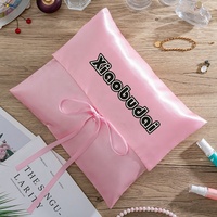 Sac d'enveloppe d'emballage de perruque de cheveux de satin rose imprimé de logo personnalisé pour l'expédition et le stockage cosmétique pochette cadeau de flexographie