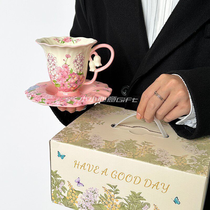 Tazza e piattino da giardino in broccato a rilievo - confezione regalo