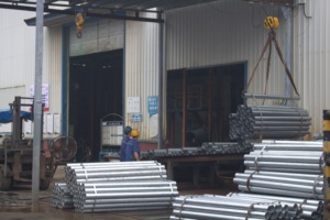 Thép đường cao tốc hộ Lan Tôn sóng nhúng nóng mạ kẽm an toàn Đường Bộ rào cản tai nạn với dịch vụ tùy chỉnh từ nhà máy hộ Lan Tôn sóng - Product Image 4