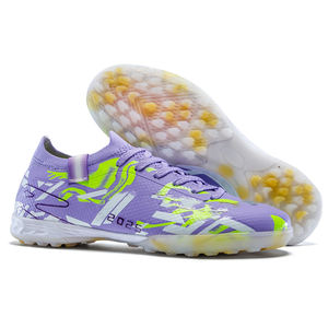 <span class=keywords><strong>Scarpe</strong></span> <span class=keywords><strong>da</strong></span> <span class=keywords><strong>calcio</strong></span> per bambini Cr7 <span class=keywords><strong>scarpe</strong></span> <span class=keywords><strong>da</strong></span> <span class=keywords><strong>calcio</strong></span> taglia 35-47 per uso interno con Logo personalizzato colore nero professionale - Product Image 4