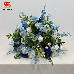 SMOOTH Luxe Bouquet de fleurs artificielles bleues pour événements de mariage et fêtes, arrangement floral décoratif - Product Image 3