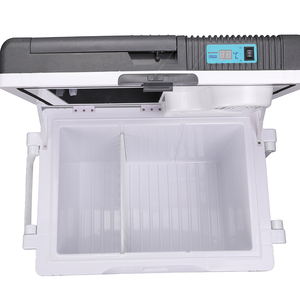 Glacière électrique portable pour camping, réfrigérateur de <span class=keywords><strong>voiture</strong></span> 33L Evercool EC-985 AC/DC <span class=keywords><strong>12V</strong></span> 240V 110V avec poignée et roulettes - Product Image 3