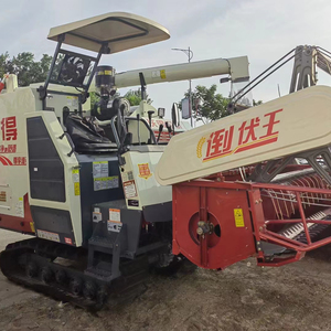 Mesin Pertanian Bekas Dunia 102 105 Daya Kuda Yang Digunakan Combine Harvester