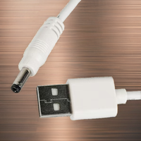 Kabel Daya Konektor USB DC 35135 Male Berjaket PVC Putih, Konduktor Tembaga Telanjang 24AWG, 12V 2A 100cm untuk Komputer/Peralatan Rumah Tangga