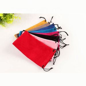 Bolsas para Gafas de Sol de Microfibra al por Mayor, de Alta Calidad, en Negro, Blanco y Azul, con Logotipo Personalizado - Product Image 3