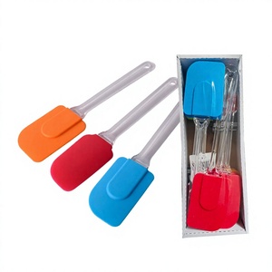 MNJ Set di Coltelli con Lame in Plastica Ecologiche e Resistenti, 3 Pezzi, Manici in Plastica Blu, Rosso e Arancione, Utensili da Cucina - Product Image 2