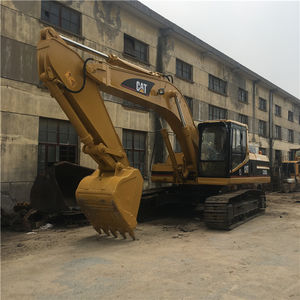 Excavadora Usada en Japón en Excelentes Condiciones, Modelo 330 BL 2018, 30 Toneladas, con Motor Listo para Trabajar Inmediatamente - Product Image 5